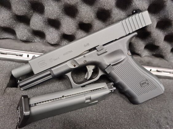 Glock 17 Gen4 4.5 mm Air Pistols - Gambar 5