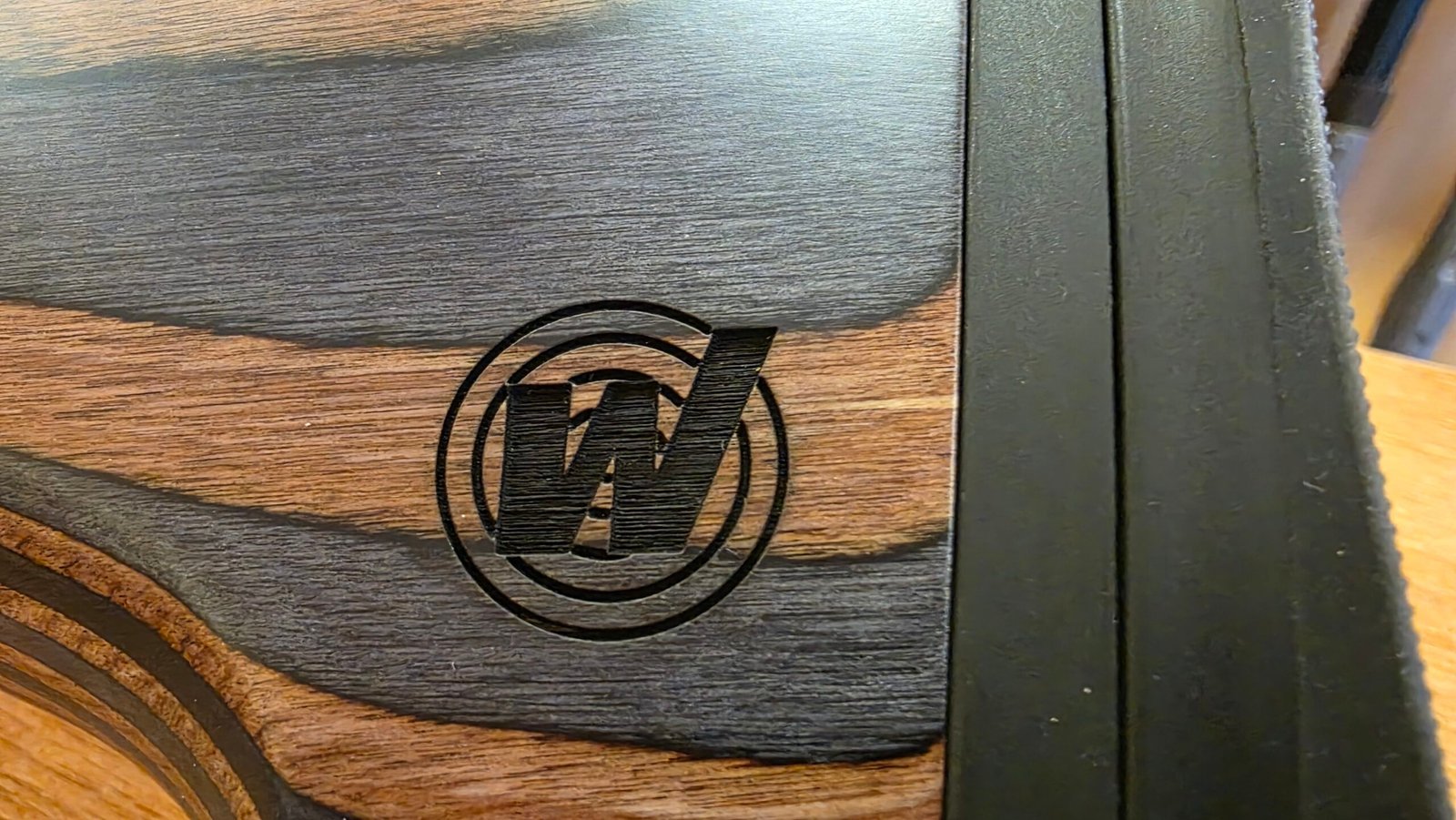 Senapan Weihrauch .177 HW 100 KT Laminate Adjustable - Gambar 8