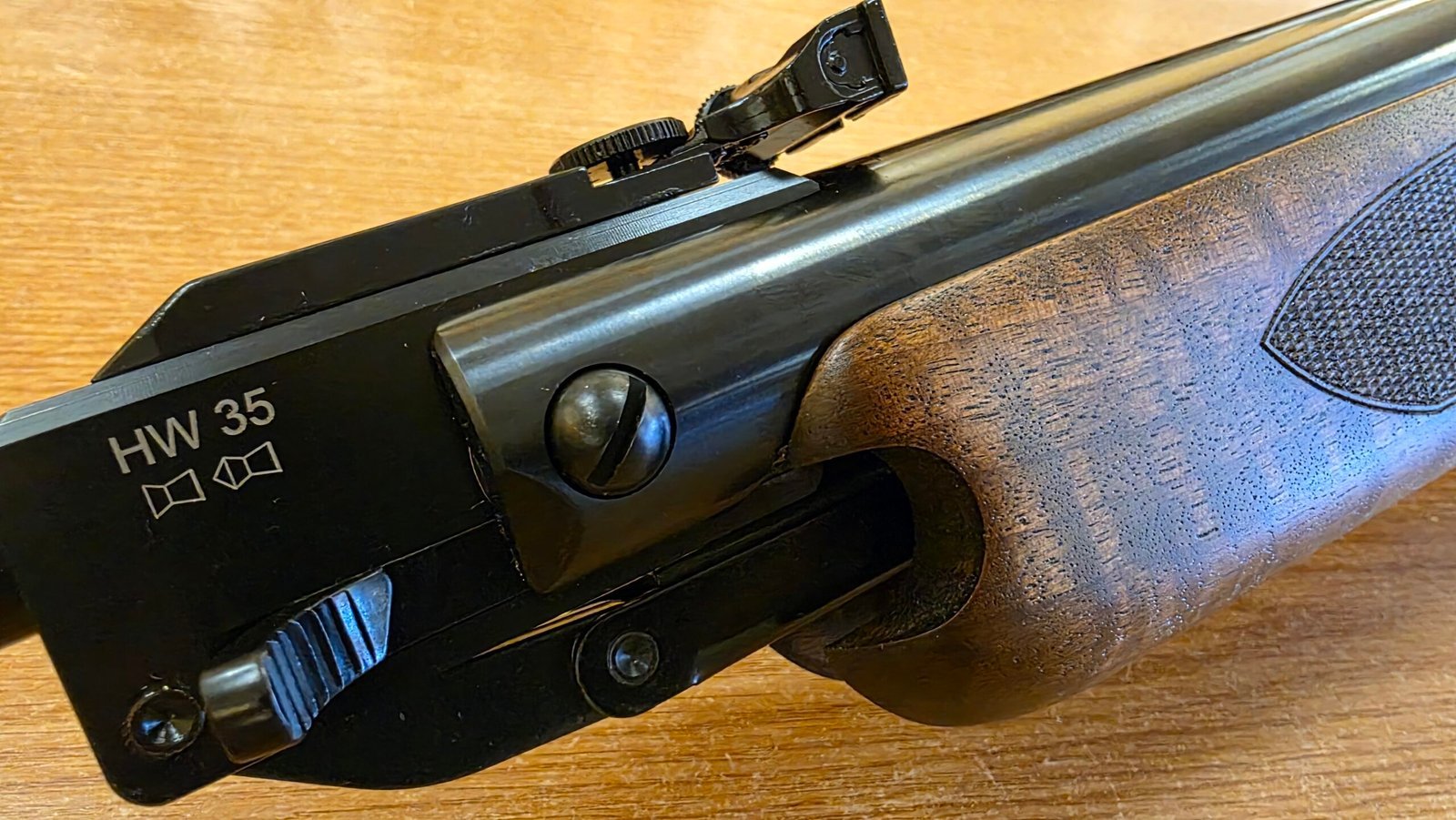 Senapan Weihrauch .22 HW 35 E - Gambar 14